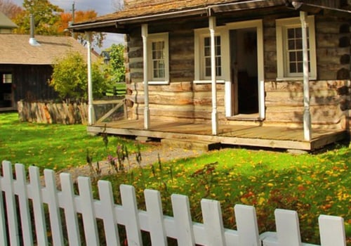 Log Home Building In Cape Coral, FL: The Essential Guide To Fence Installation